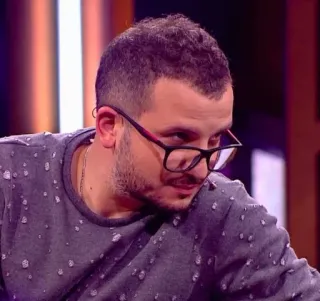 🤨 f5b752b5 telegram sticker