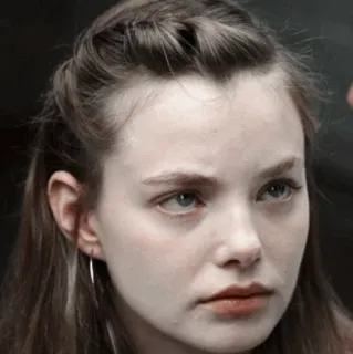 🗡 119f80c6 portrait, woman, face, girl, person, female, headshot telegram sticker