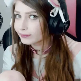 😐 52e7690d telegram sticker