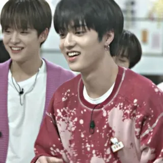 🦦 2167662d man, smiling, korean, person, portrait whatsapp sticker