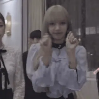 🐕 e4201f57 Lisa Lisa, Frau, K-Pop, Idol, Sängerin telegram sticker