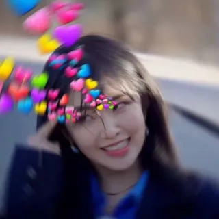 🤔 a33ba52a Frau, Herzen, Süß, Lächelnd, Liebe, Porträt telegram sticker