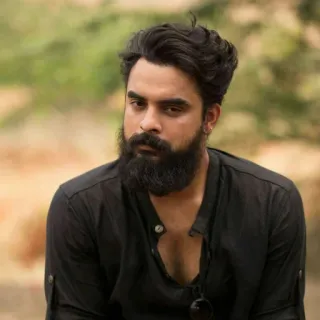 👌 c9ce7ae8 man, portrait, beard, black shirt, model, male telegram sticker