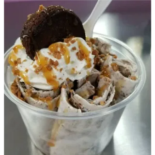 🙂 99915819 ijs, dessert, snoep, brownie, gerold ijs, caramel whatsapp sticker