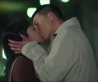 😘 1e2fe733 hôn, cặp đôi, lãng mạn, tình yêu, sự thân mật telegram sticker