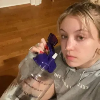 💓 64fd15a9 GOOD MORNING
LET'S FLOW buongiorno, flusso, borraccia, mattina, idratare, fitness telegram sticker