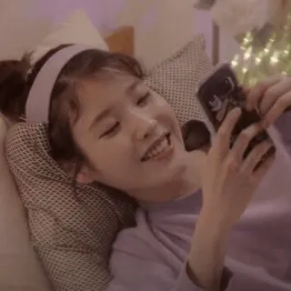 ☺️ 08dccc93 woman, person, lying, phone, casual, indoors whatsapp sticker