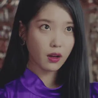 😊 f62930cc IU korean, singer, actress, k-pop, celebrity, woman whatsapp sticker