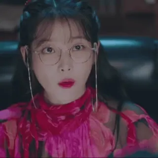 🤓 ff44f427 woman, portrait, glasses, person, face, actress whatsapp sticker