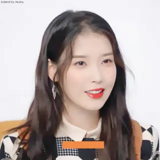 🪜 2658a2e2 IU kpop, 歌手, 芸能人, iu telegram sticker