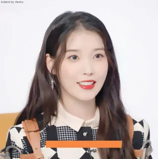🪜 b613a365 IU Kポップ, 韓国人歌手, 女優, 有名人, 歌手, イ・ジウン telegram sticker