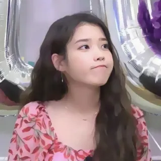 ``iu  @tww1nkle :: @fStikBot whatsapp stickers