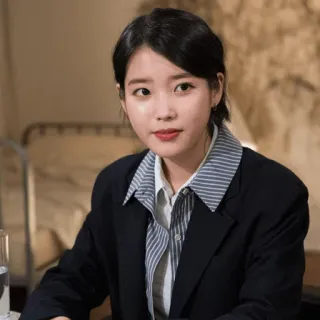 🦋 ba39f5d5 IU IU, chanteuse coréenne, actrice coréenne, célébrité, portrait, femme, chanteuse whatsapp sticker