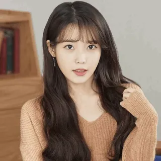 🦋 c6b52750 IU chanteur coréen, célébrité, actrice, asiatique, portrait whatsapp sticker