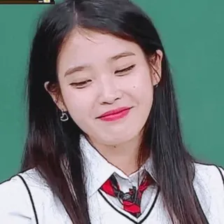 🦋 e76cdf39 IU IU, Coréenne, Actrice, Chanteuse, Célébrité, Portrait whatsapp sticker