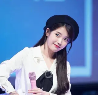 👀 ff4bbe37 IU IU, 韩国, 歌手, 演员, 名人, K-pop telegram sticker