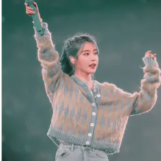 ✨️ 1804694d IU IU, Sängerin, K-Pop, Promi, Frau whatsapp sticker