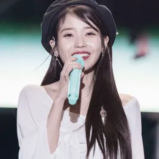 ✨️ 1d509545 IU koreanischer Sänger, Sänger, IU, K-Pop whatsapp sticker