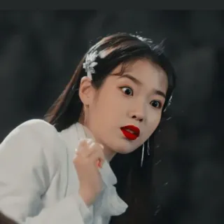 ✨️ a4affefb IU IU, Sängerin, Koreanisch, Schauspielerin, Promi, Frau, K-Pop whatsapp sticker