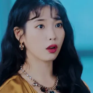 ✨️ dff9ad65 IU IU, K-Pop, Sängerin, Schauspielerin, Promi, Koreanisch, Porträt, Frau whatsapp sticker