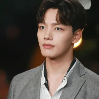 ✨️ e03b9f82 Mann, Porträt, Koreanisch, Schauspieler whatsapp sticker