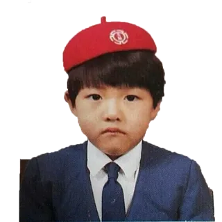 👦 883dbf24 child, young, portrait, boy, beret, cute telegram sticker
