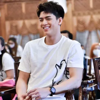 🥃 ac53b3dc 人, 男性, 笑顔, カジュアル telegram sticker