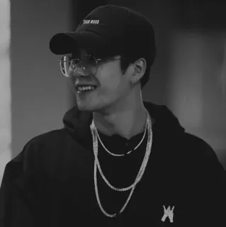 ™ 7947ce83 TEAM WANG mężczyzna, naszyjnik, osoba, okulary, kapelusz whatsapp sticker