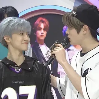 🦖 b121c284 telegram sticker