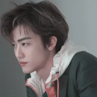 🍃 f731c790 คน, ผู้ชาย, ภาพเหมือน, ผู้ชาย, ลำลอง, เสื้อผ้า telegram sticker