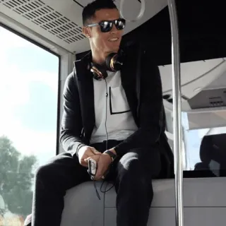 🖤 7a9e6301 Cristiano Ronaldo soccer, football, athlete, cr7, sport, headphones, sunglasses telegram sticker