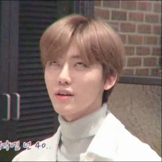 🦋 0debdda1 생각엔 년 40.. coreano, uomo, espressione facciale telegram sticker