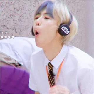 🦋 416259f9 ㅋㅋㅋㅋ
ㅋㅋㅋㅋ kpop, uomo, cuffie, asiatico, divertente, cantante, idolo telegram sticker