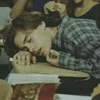 ✖️ 7db14797 dormire, studente, aula, annoiato, stanco, esausto, scuola telegram sticker