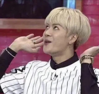 🦕 c06f8bf2 whatsapp sticker