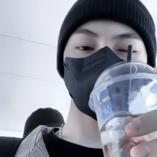 🫐 db3b7ea9 telegram sticker