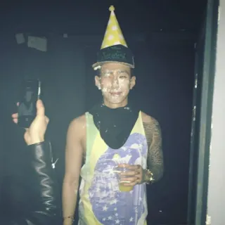 🎂 c9b28271 生日, 派对, 庆祝, 蛋糕, 男人 telegram sticker