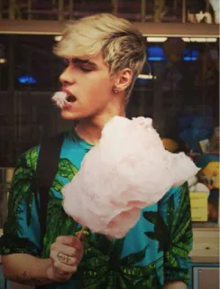 @Mamad_Sezarm_Rahbar_2_Nabodgar whatsapp stickers