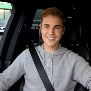 😀 b28dccf7 Justin Bieber จัสติน บีเบอร์, คนดัง, นักร้อง, ป็อปสตาร์, ยิ้ม, รถ telegram sticker