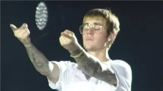 😌 d35a35ac ผู้ชาย, นักร้อง, คนดัง, คน, ผู้ใหญ่, บันเทิง telegram sticker