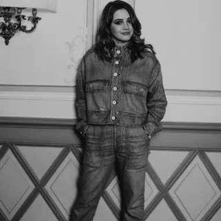 Josephine Langford @SwanPack telegram stickers