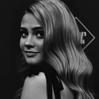 🕊 dfe970cf woman, portrait, black and white, celebrity, hair, people, face telegram sticker