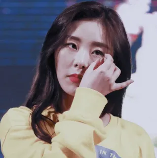 ☁️ 1b134756 wanita, gadis, potret, menangis, sedih, kaus kuning whatsapp sticker