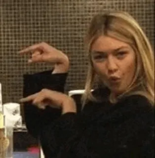 🎗 d54c2fdd kobieta, wskazywanie, gest, blondynka whatsapp sticker