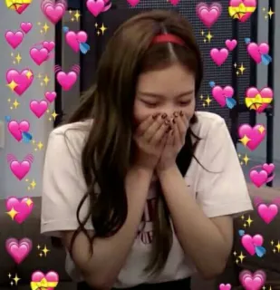 🌼 e7856204 Jennie Kim kpop, 아이돌, 가수, 제니, 블랙핑크, 하트, 귀여운 telegram sticker