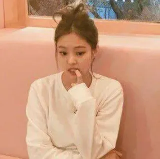 😘 740efbd8 女性, 人, 室内, 座る, ティーン telegram sticker