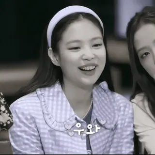 🦭 a9855cbf 우와 wanita, orang, Korea, hiburan, selebriti whatsapp sticker