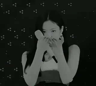 🕷 bb08e7e3 You and me 你, 我, 女性, 唱歌, 麦克风 telegram sticker