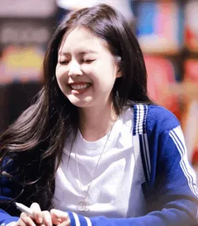 😂 9e7a19fe Frau, lächelnd, Porträt, lässig, fröhlich, Jugend telegram sticker