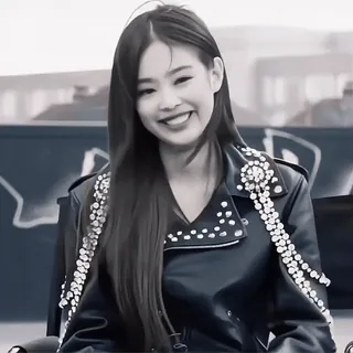 🫀 f7082402 女性, 黒髪, レザージャケット, 笑顔, 人, ファッション, ポートレート telegram sticker